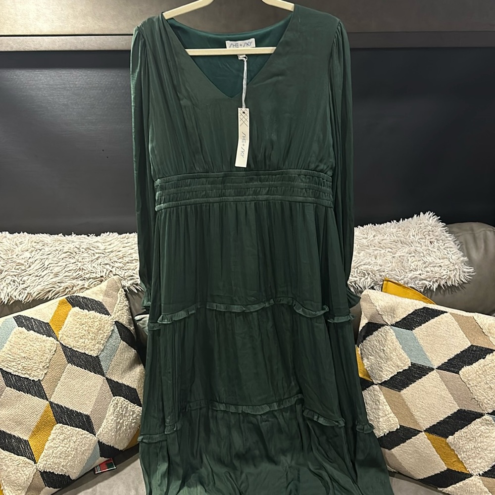 New with tags emerald maxi